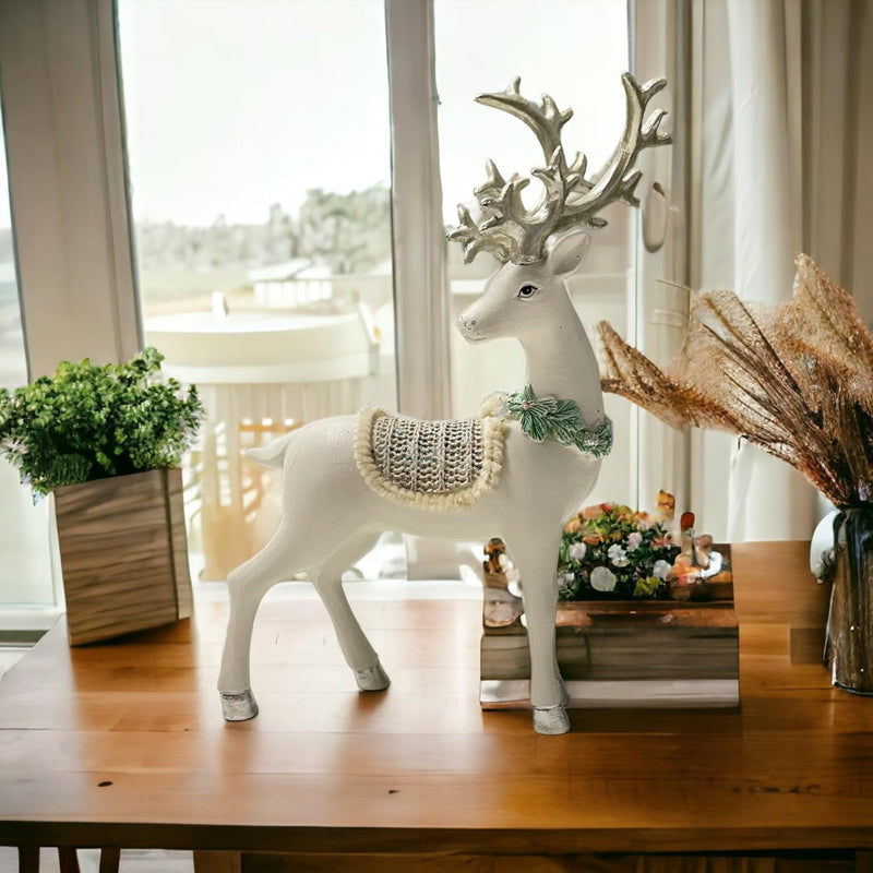 Carved elk Statue Resin Ornaments, Christmas Reindeer Fortune Seeking Decoration Modern Retro Art Standing and Sitting Posture